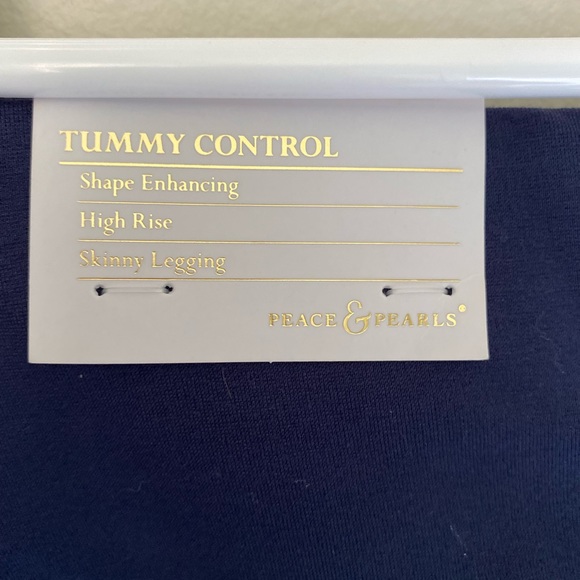 BRAND NEW WITH TAGS LEGGINGS - Picture 2 of 4